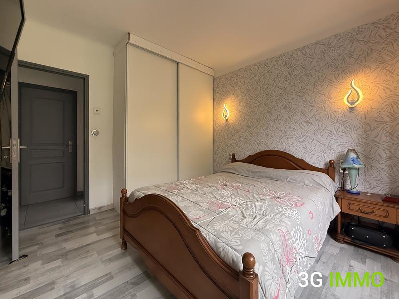 Maison - 85 m² - 5 pièces