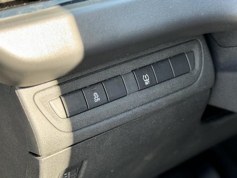 Peugeot 208 1.2 68ch Like moteur 60 000km