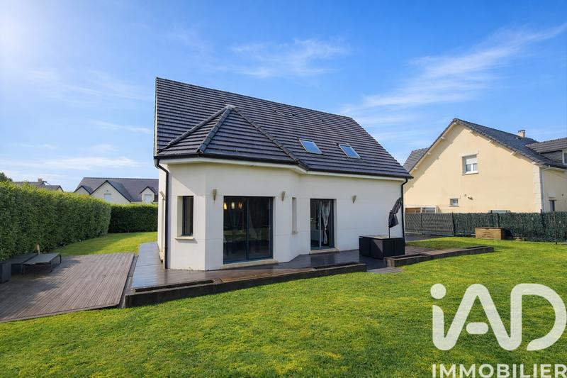 Maison - 120 m² - 5 pièces