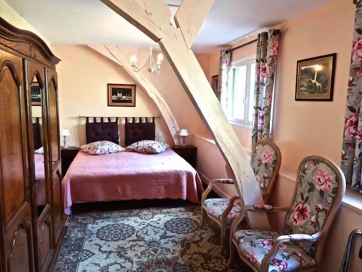 Château - 1 500 m² - 30 pièces