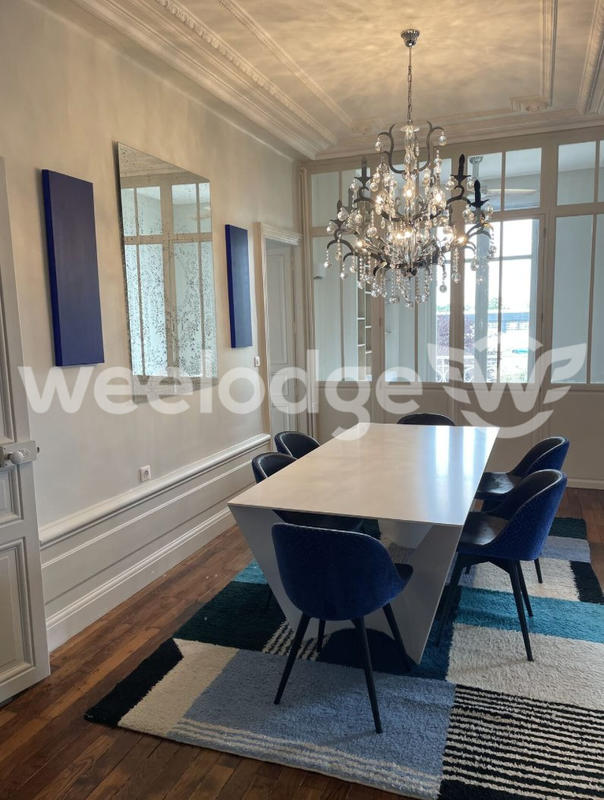 Bureau - 160 m² - 6 pièces