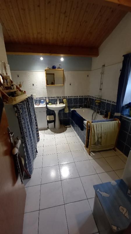 Maison en pierre - 112 m² - 4 pièces