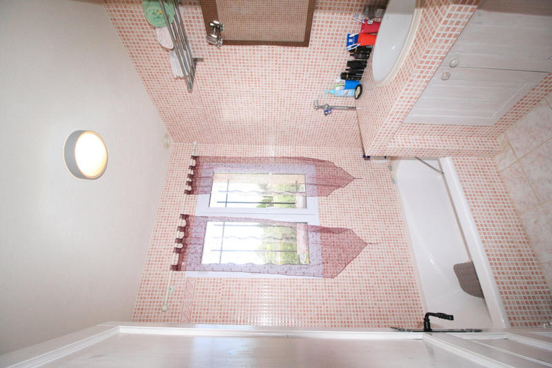 Maison - 102 m² - 6 pièces