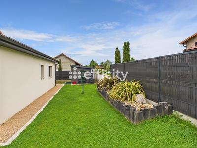 Maison - 142 m² - 5 pièces