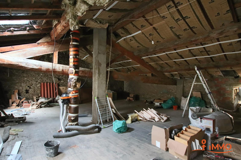 Maison - 90 m² - 3 pièces