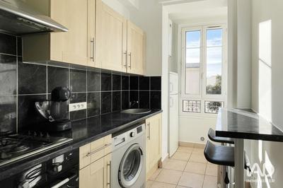 Appartement - 46 m² - 3 pièces