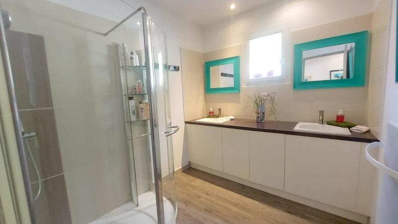 Villa - 166 m² - 5 pièces