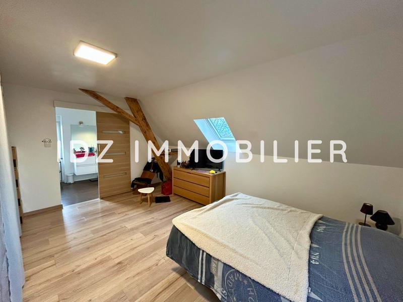 Maison - 95 m² - 4 pièces