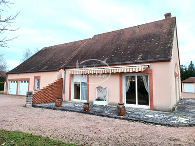 Maison - 174 m² - 7 pièces