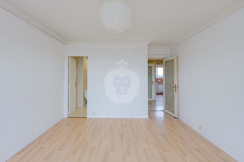 Appartement - 150 m² - 6 pièces