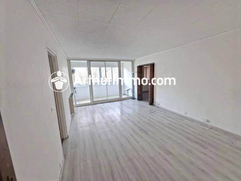 Appartement - 96 m² - 5 pièces