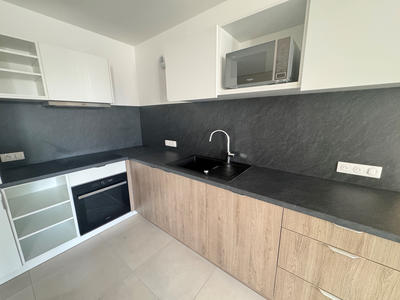 Appartement - 84 m² - 4 pièces