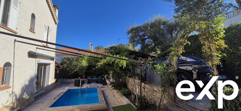 Villa - 132 m² - 7 pièces