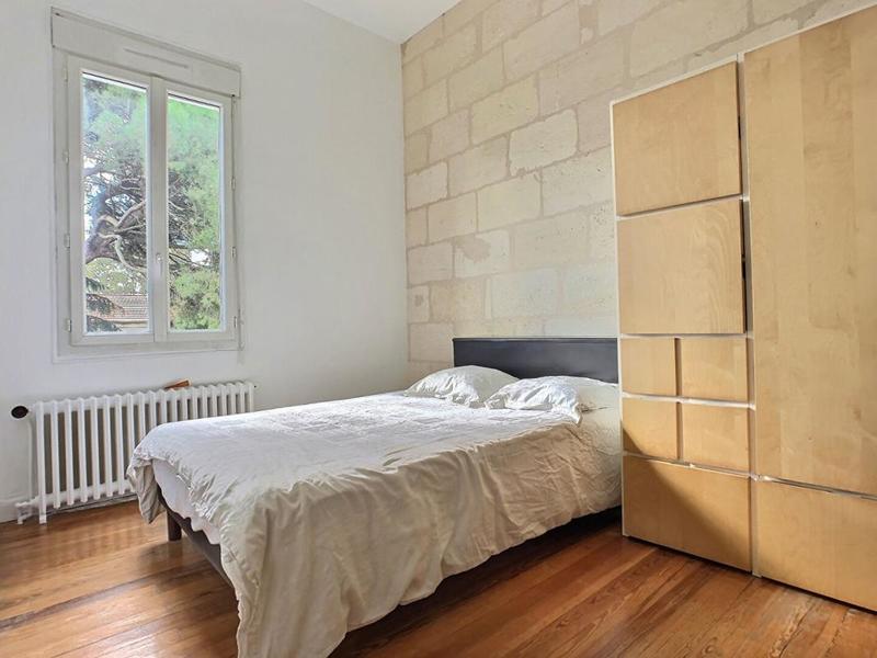 Maison - 208 m² - 7 pièces