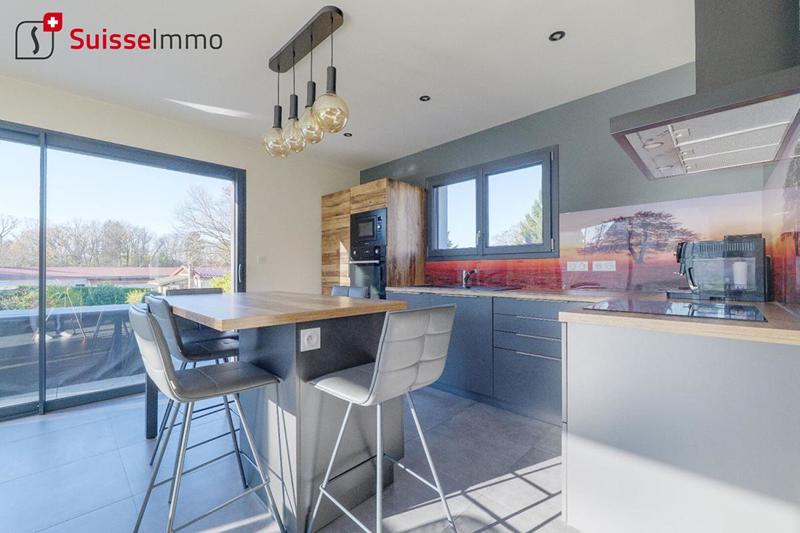 Maison - 108 m² - 5 pièces