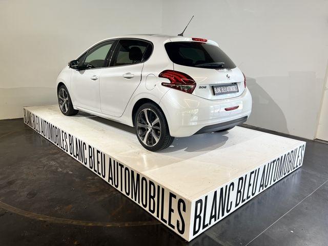 Peugeot 208 1.2 Puretech 110 Ch Feline 5p