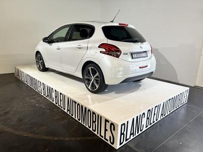 Peugeot 208 1.2 Puretech 110 Ch Feline 5p