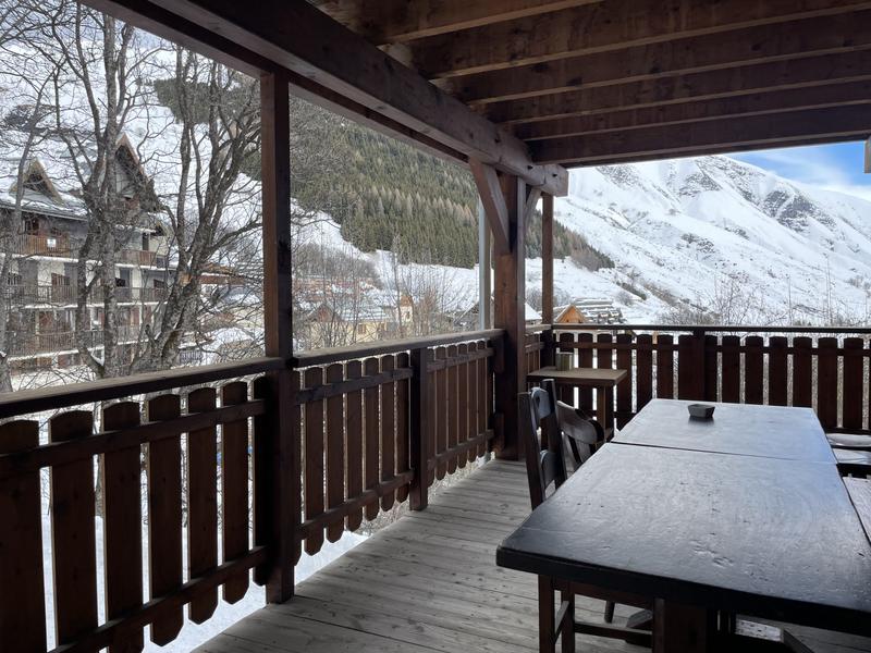 Appartement - 144 m² - 8 pièces