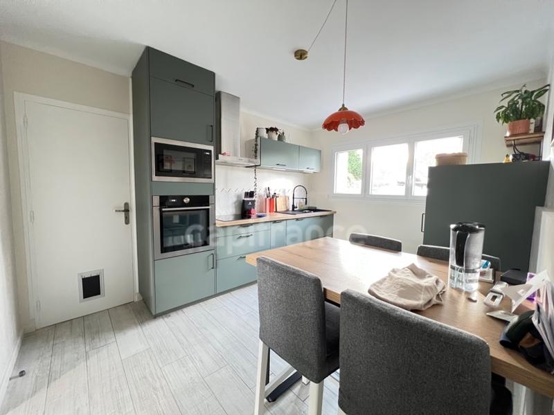 Maison - 91 m² - 5 pièces