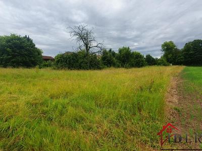 Terrain constructible - 2 772 m²