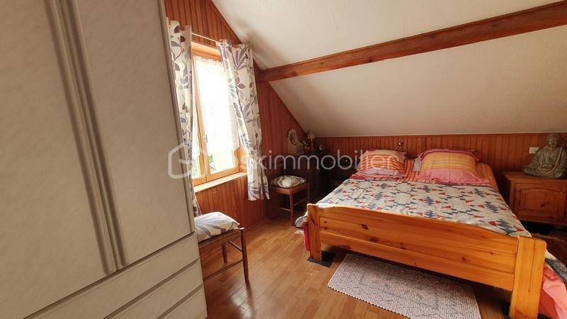 Demeure - 180 m² - 8 pièces