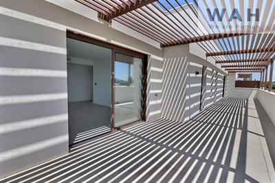 Appartement - 90 m² - 4 pièces