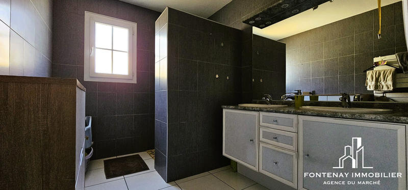 Maison - 136 m² - 7 pièces