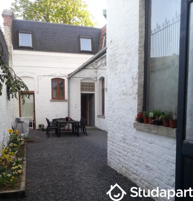 Chambre - 15 m² - 1 pièce