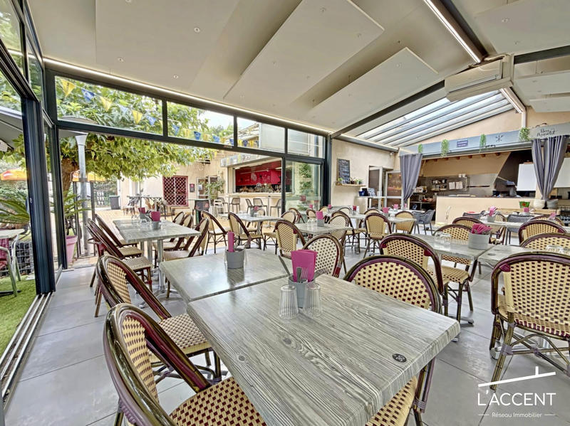 Fonds de commerce - Hôtellerie / Restauration - 261 m²