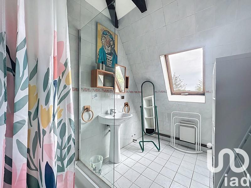 Maison - 313 m² - 15 pièces