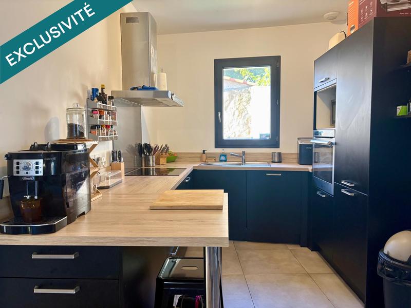 Maison - 95 m² - 5 pièces