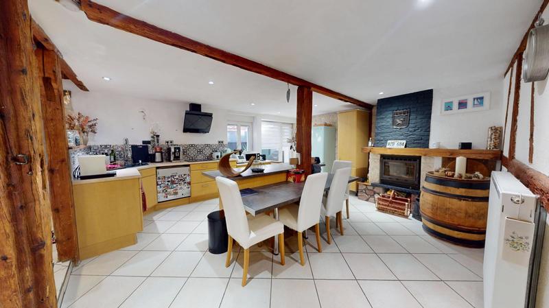 Appartement - 126 m² - 5 pièces