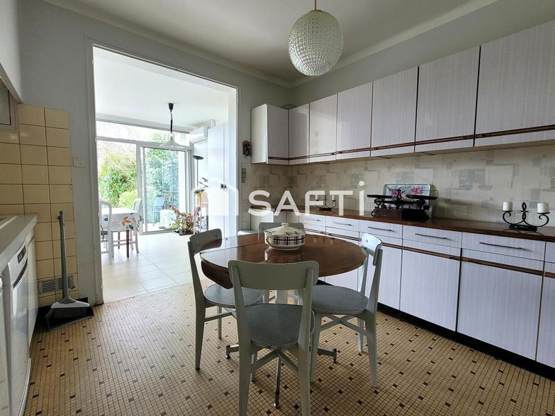 Maison - 99 m² - 4 pièces