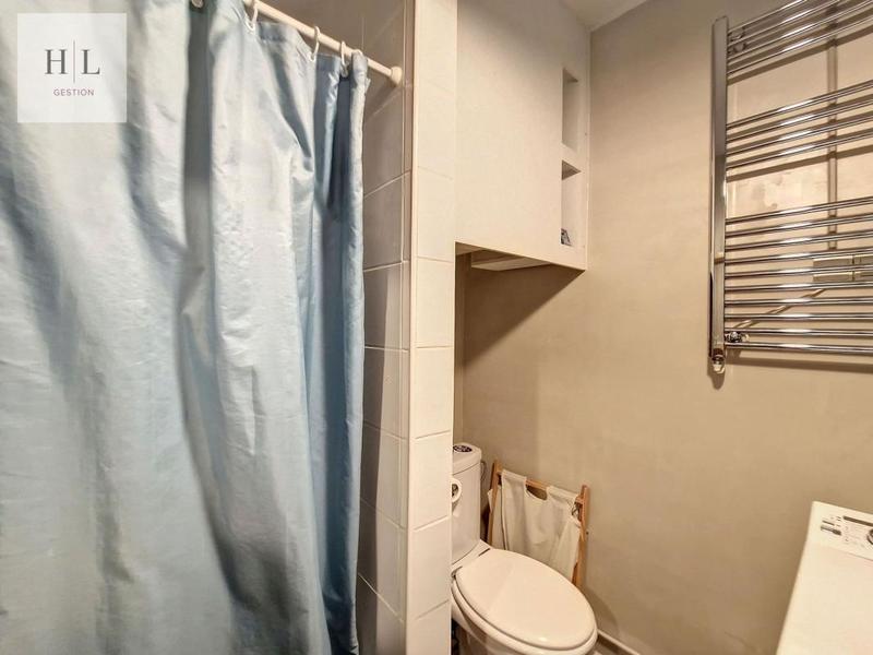 Studio - 25 m² - 1 pièce