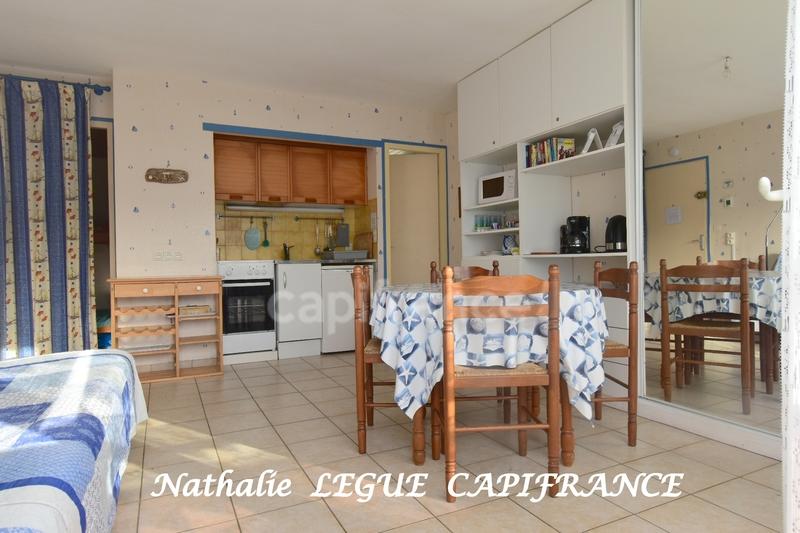 Studio - 25 m² - 1 pièce