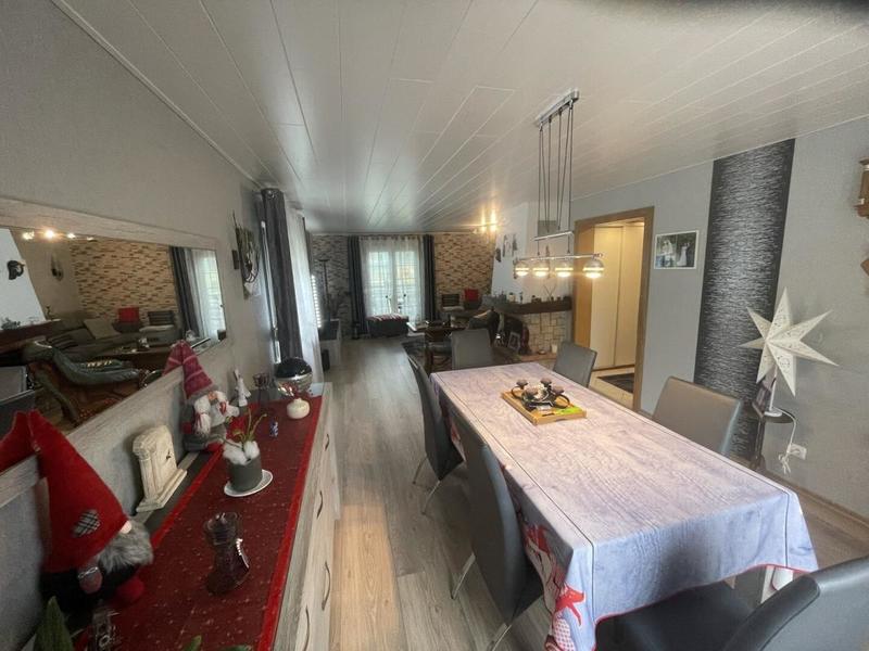 Maison - 95 m² - 4 pièces