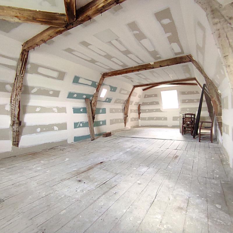 Demeure - 300 m² - 9 pièces