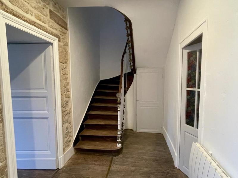 Maison - 161 m² - 7 pièces