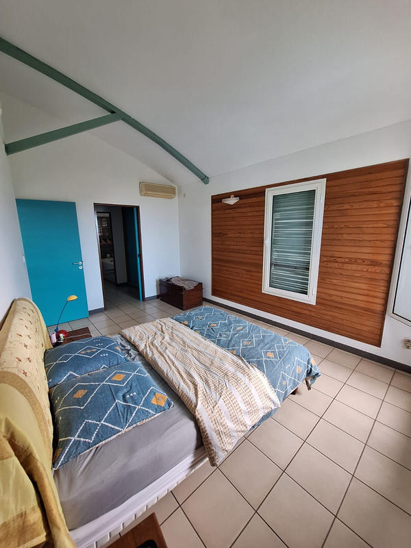 Villa - 180 m² - 7 pièces