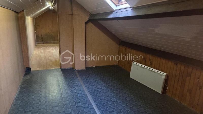 Maison de village - 520 m² - 2 pièces