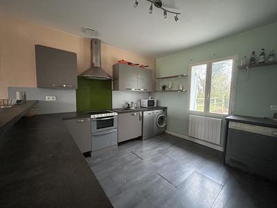 Maison - 77 m² - 3 pièces