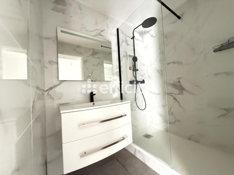 Appartement - 57 m² - 5 pièces