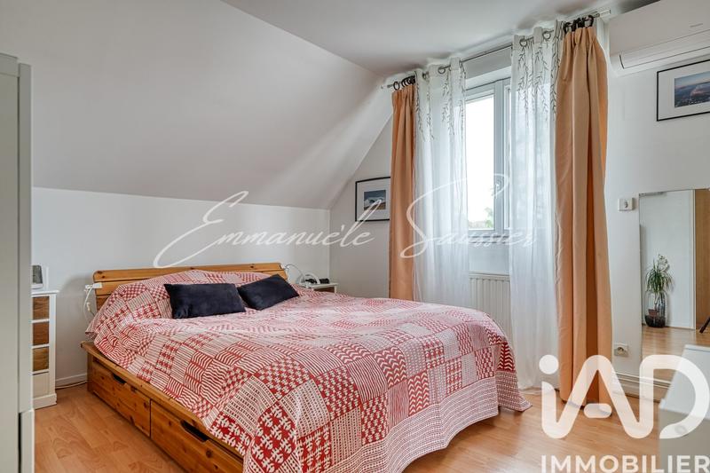 Maison - 137 m² - 6 pièces