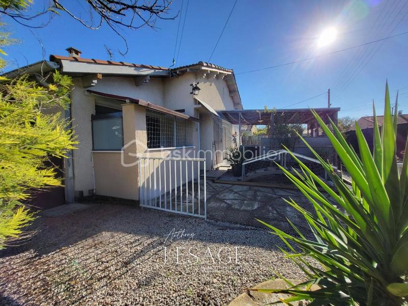 Maison - 90 m² - 6 pièces