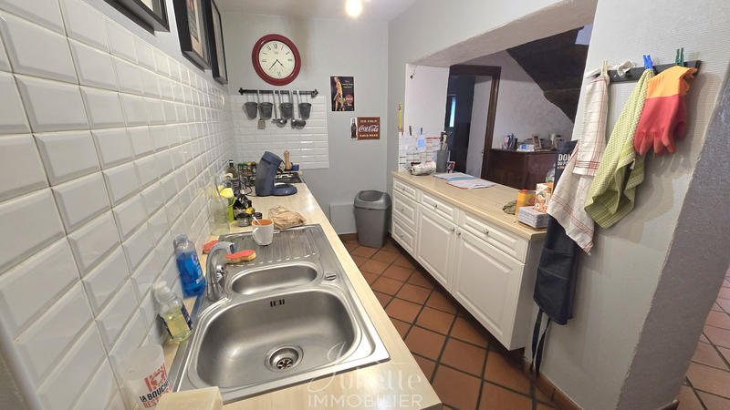 Maison - 190 m² - 9 pièces