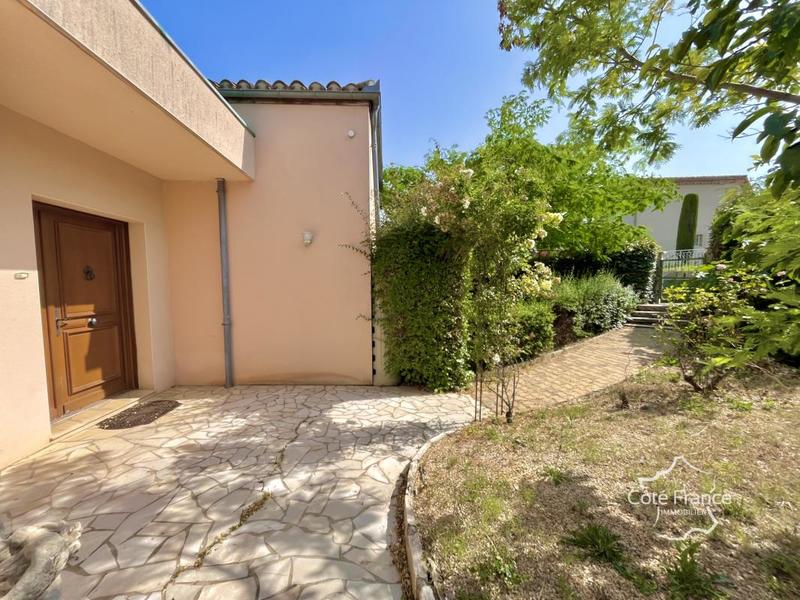Villa - 145 m² - 5 pièces