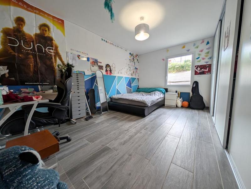 Maison - 195 m² - 6 pièces