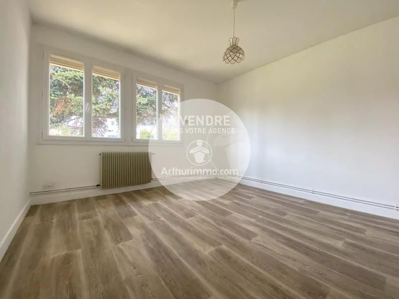 Maison - 85 m² - 5 pièces