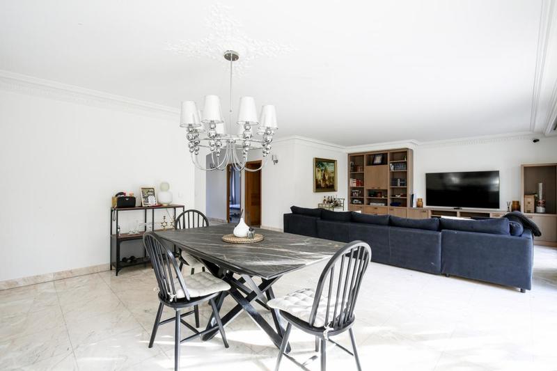 Villa - 192 m² - 6 pièces