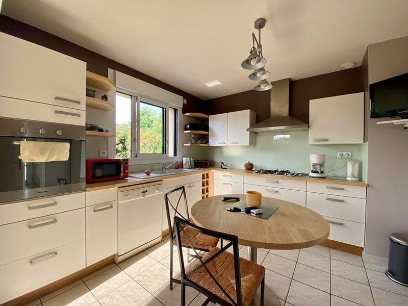 Maison - 100 m² - 6 pièces